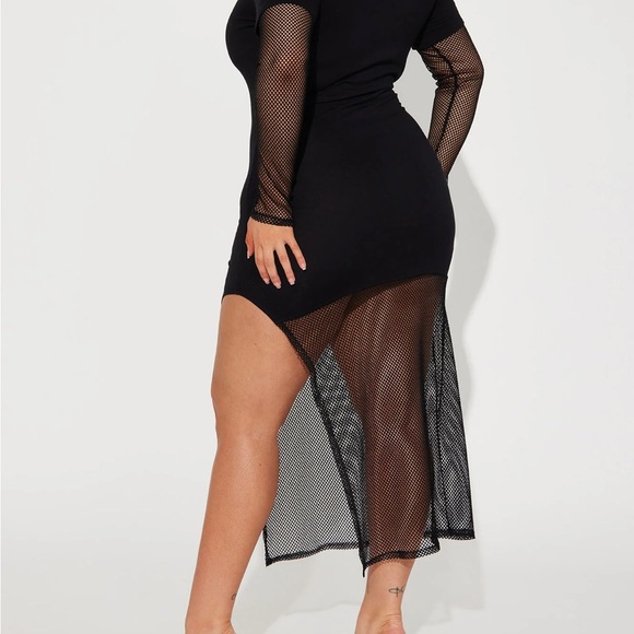 World Tour Black Mosh Pit Maxi Dress - Picture 3 of 6